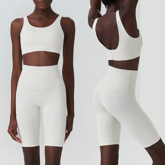 Damen Yoga Shorts Set – Deep-U-Back Sport-BH & Shorts – Produktbild 2 – Farbe „Two piece set ivory white“