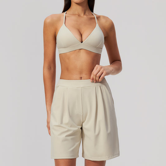 Damen Cross-Back Yoga Set – V-Neck Top & Shorts – Produktbild 1 – Farbe „Apricot“