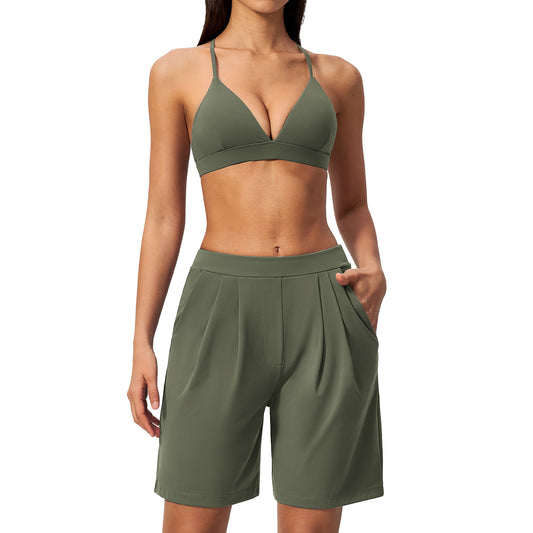 Damen Cross-Back Yoga Set – V-Neck Top & Shorts – Produktbild 2 – Farbe „Green“