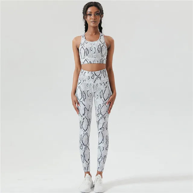 Damen Yoga Set Snake-Optik – Sport-BH & Leggings – Produktbild 1 – Farbe „white“